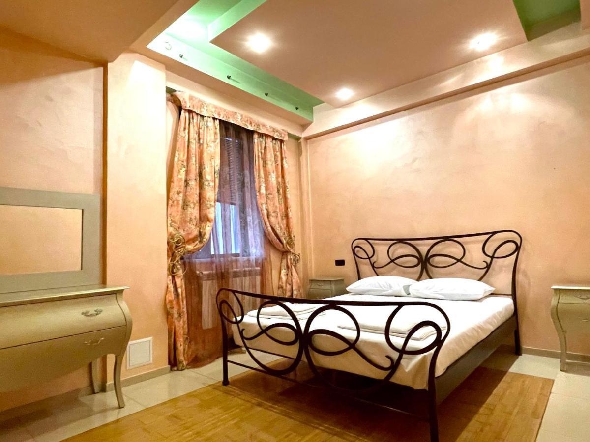 Apartments Emili Ереван Екстериор снимка
