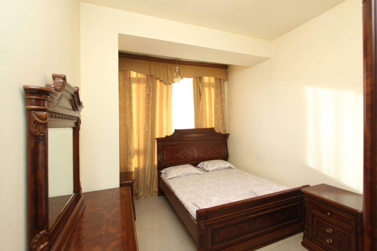 Apartments Emili Ереван Екстериор снимка