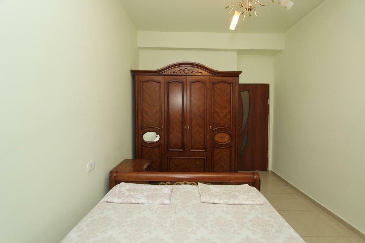 Apartments Emili Ереван Екстериор снимка
